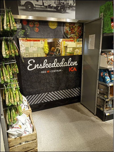 Snabbrullport med tryck på ICA Enskedehallen.